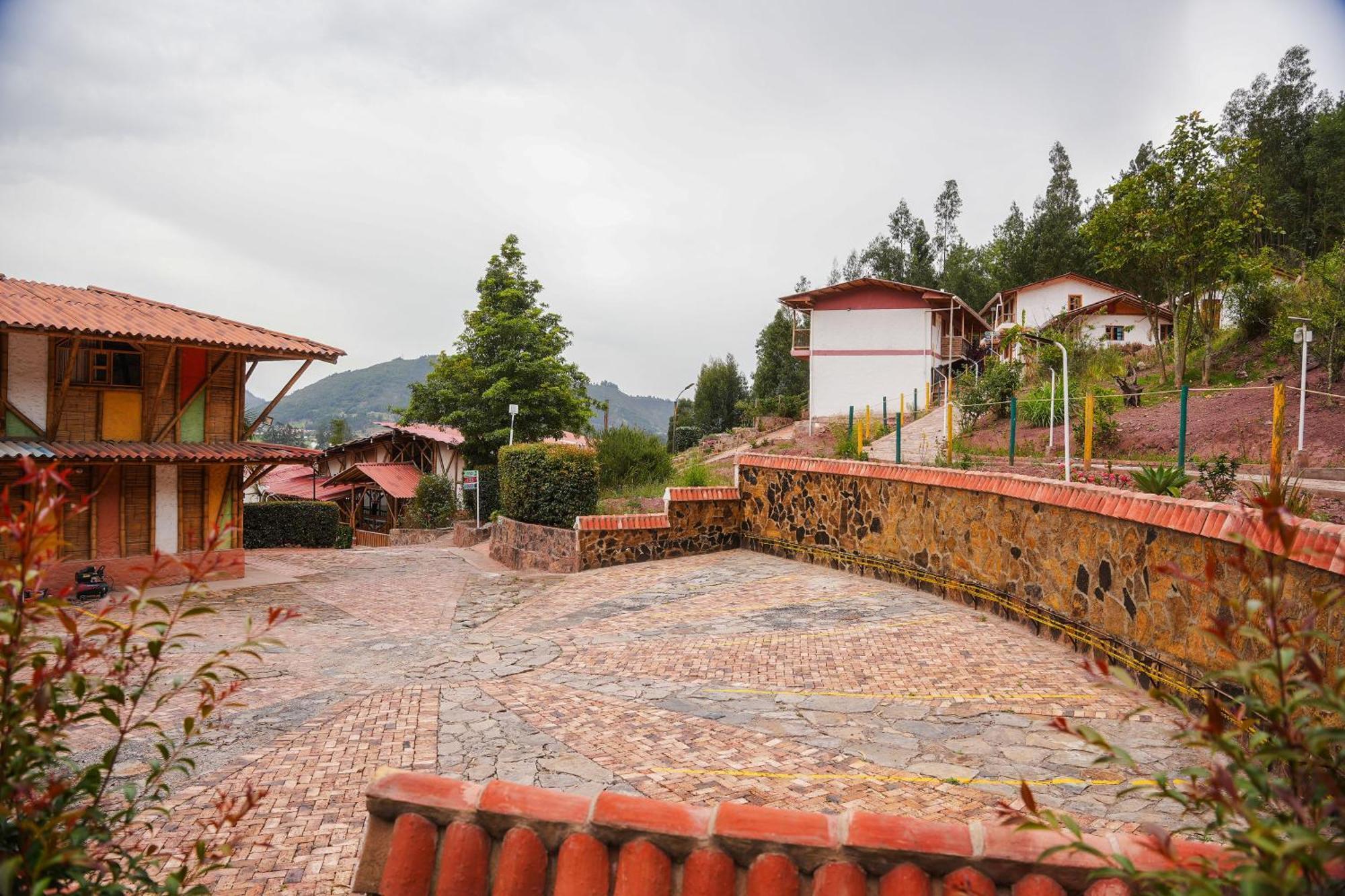 Hotel Campestre Inaoska Ecospa Nobsa Kültér fotó